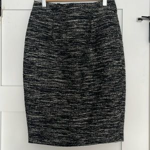 BCBG tweed skirt